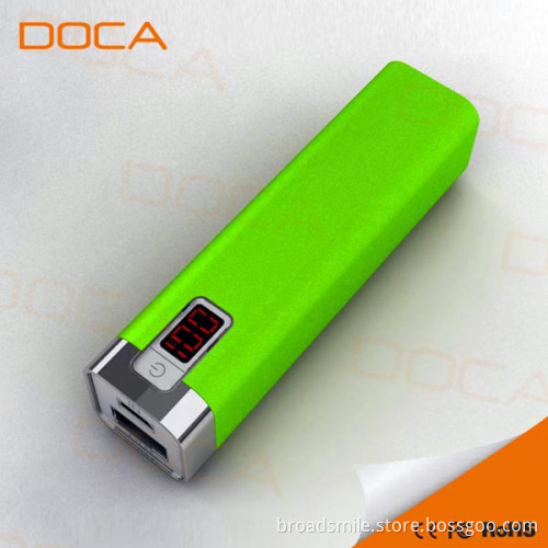 Pocket design 2600mah external battery power bank Digital display for power indication